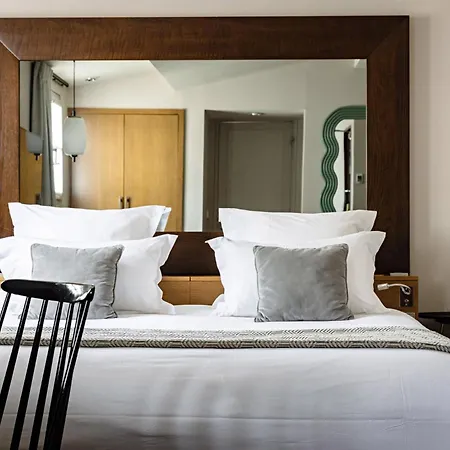 Elysées, An Ihg Hotel