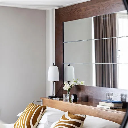 Palais De L'elysee By Ihg Hotell