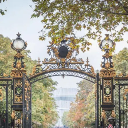 Palais De L'elysee By Ihg Paryż