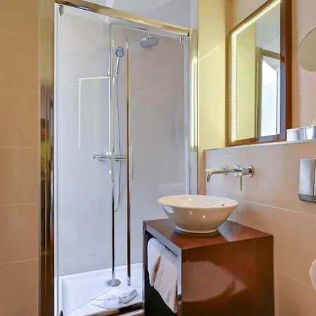 Palais De L'elysee By Ihg