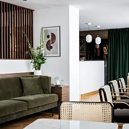 Hotell Palais De L'elysee By Ihg 4*