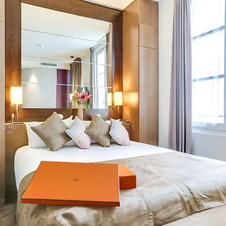 Palais De L'elysee By Ihg 4* Paříž