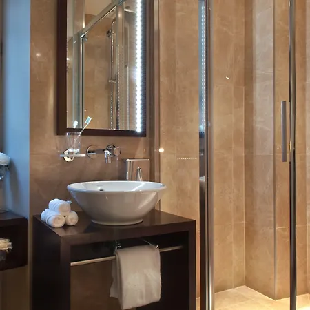 Palais De L'elysee By Ihg