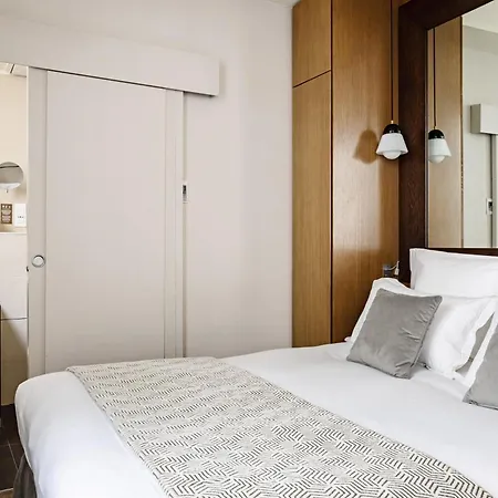 Palais De L'elysee By Ihg Hotel Paris