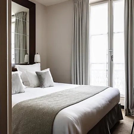 Palais De L'elysee By Ihg ホテル