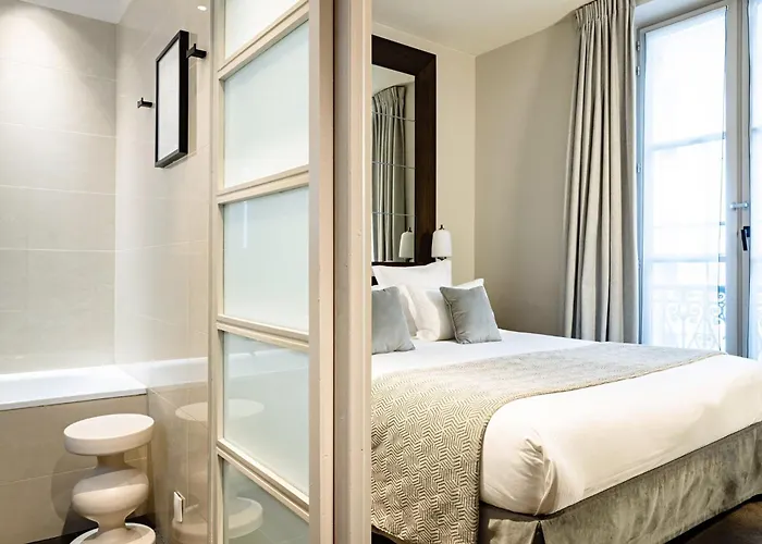 Elysées, An Ihg Hotel