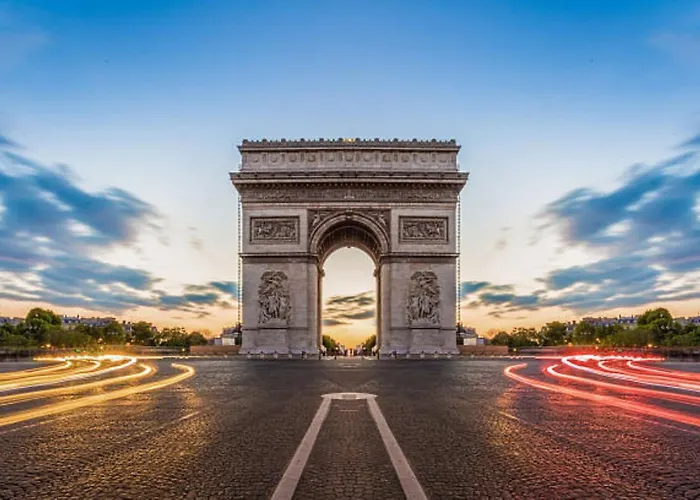 Palais De L'elysee By Ihg Hotel 4*