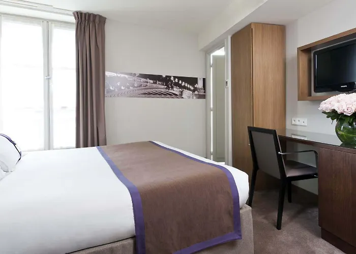Palais De L'elysee By Ihg Hotel 4*