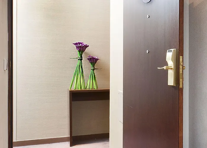 Hotel Palais De L'elysee By Ihg 4*